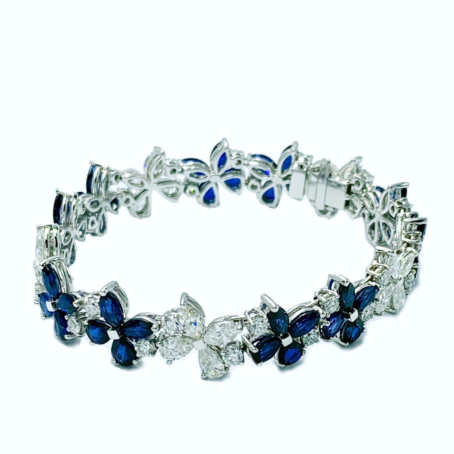 Diamond Sapphire Butterfly bracelet white gold