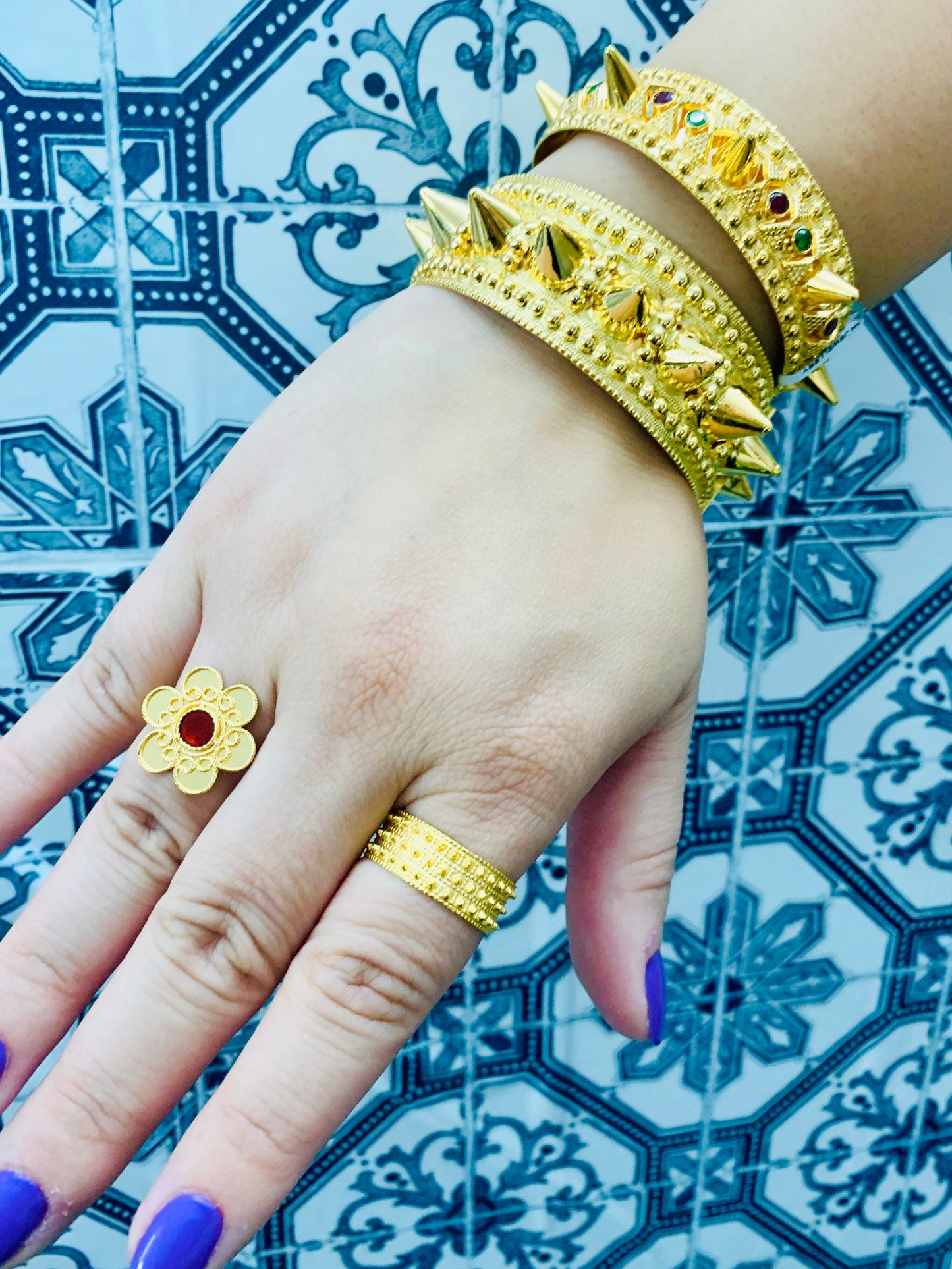 Shouq - Al Tourath Bangle - UAEJEWELS