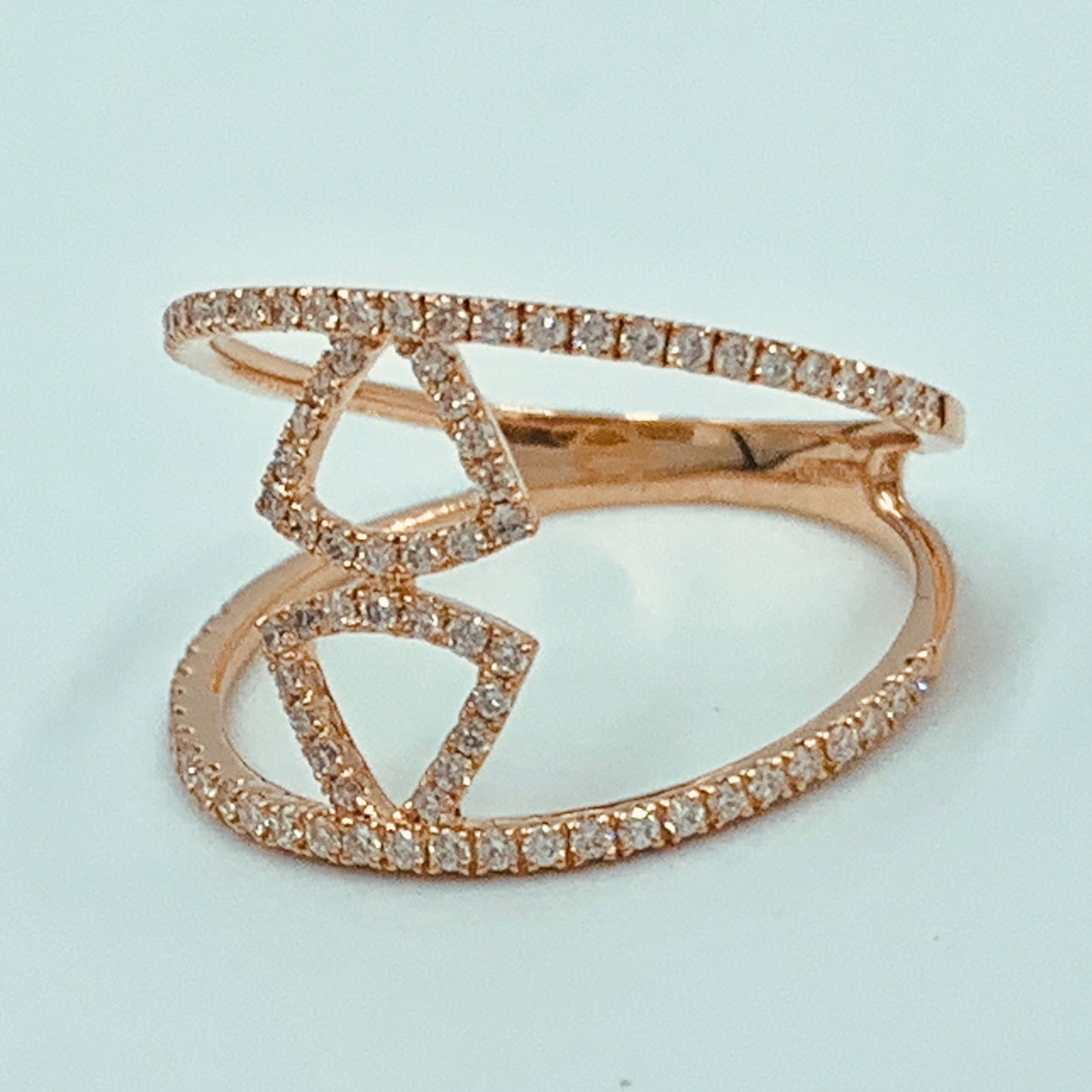 Tajreedi- Triangles Diamond Ring - MUSBAHJEWELLERS