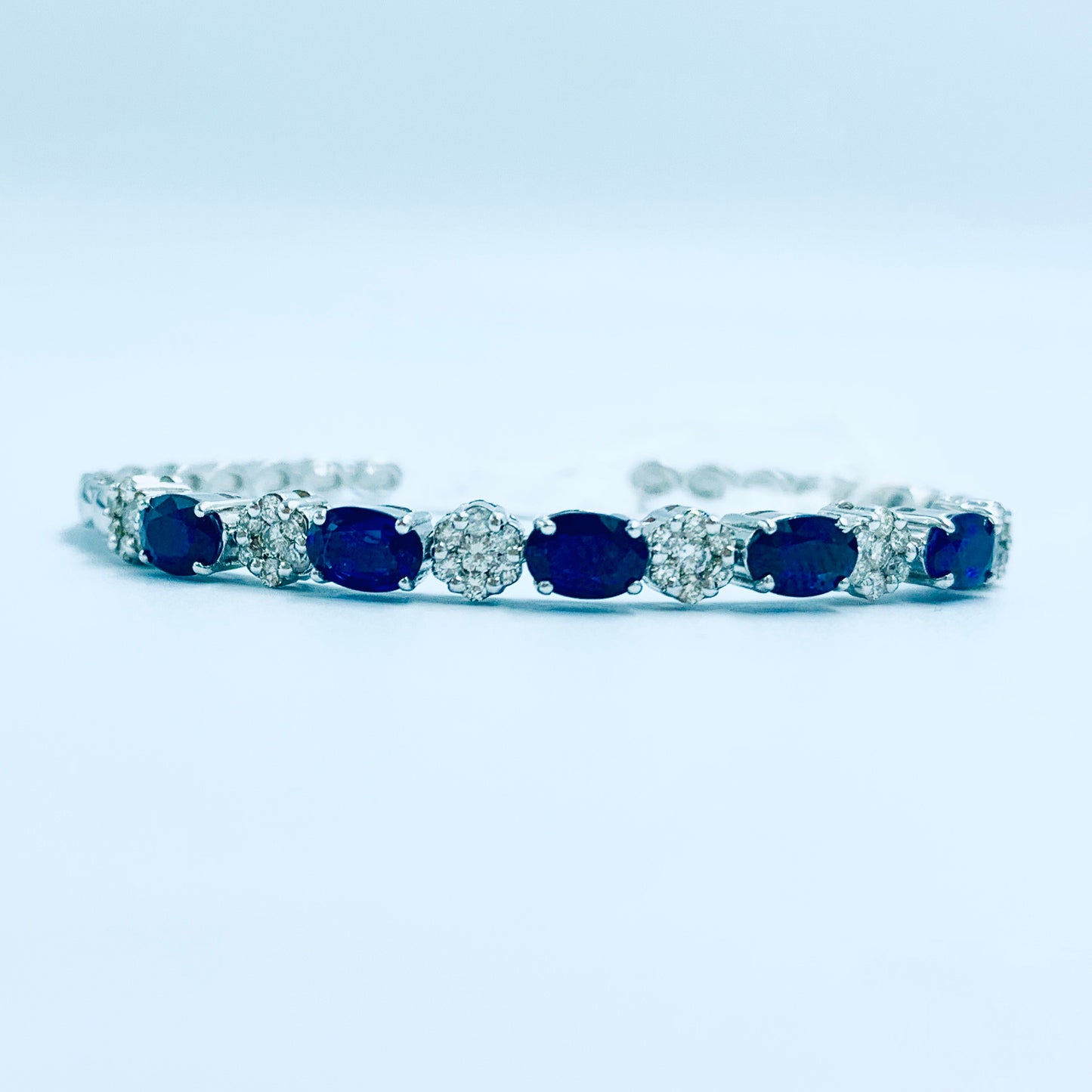 Ovals For You - MUSBAHJEWELLERS