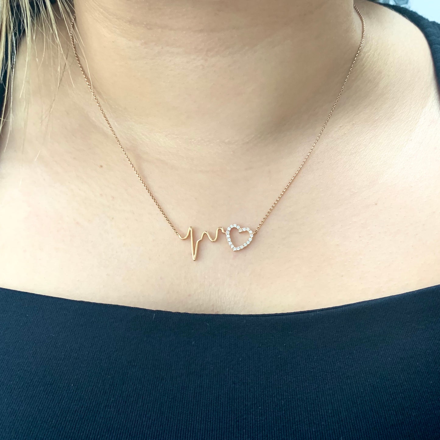 Cupid Heatbeat Diamond Necklace Rose Gold 18k