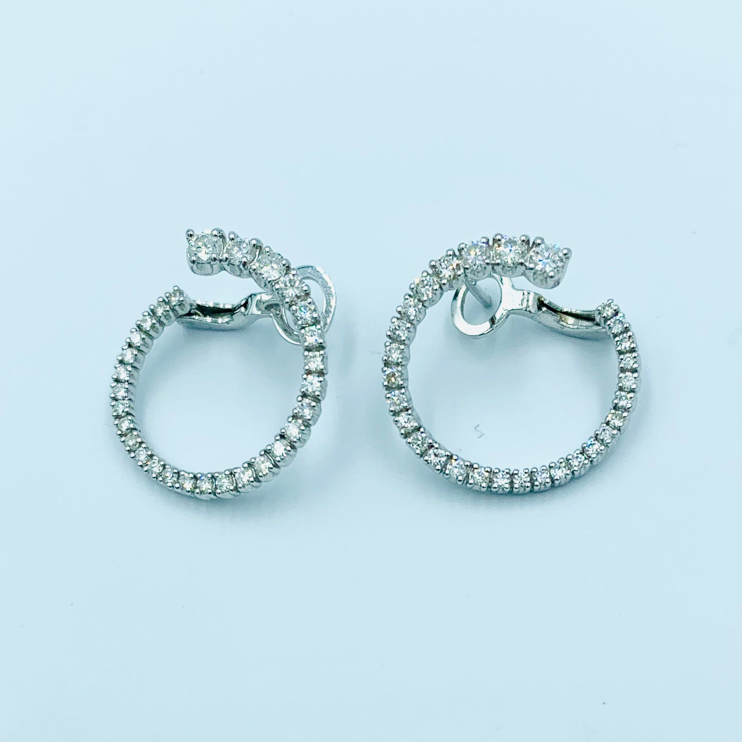 Tajreedi- Swirl Diamond Earrings - UAEJEWELS