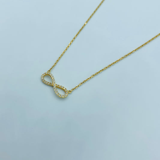 Yomiyat - Infinity Diamond Necklace