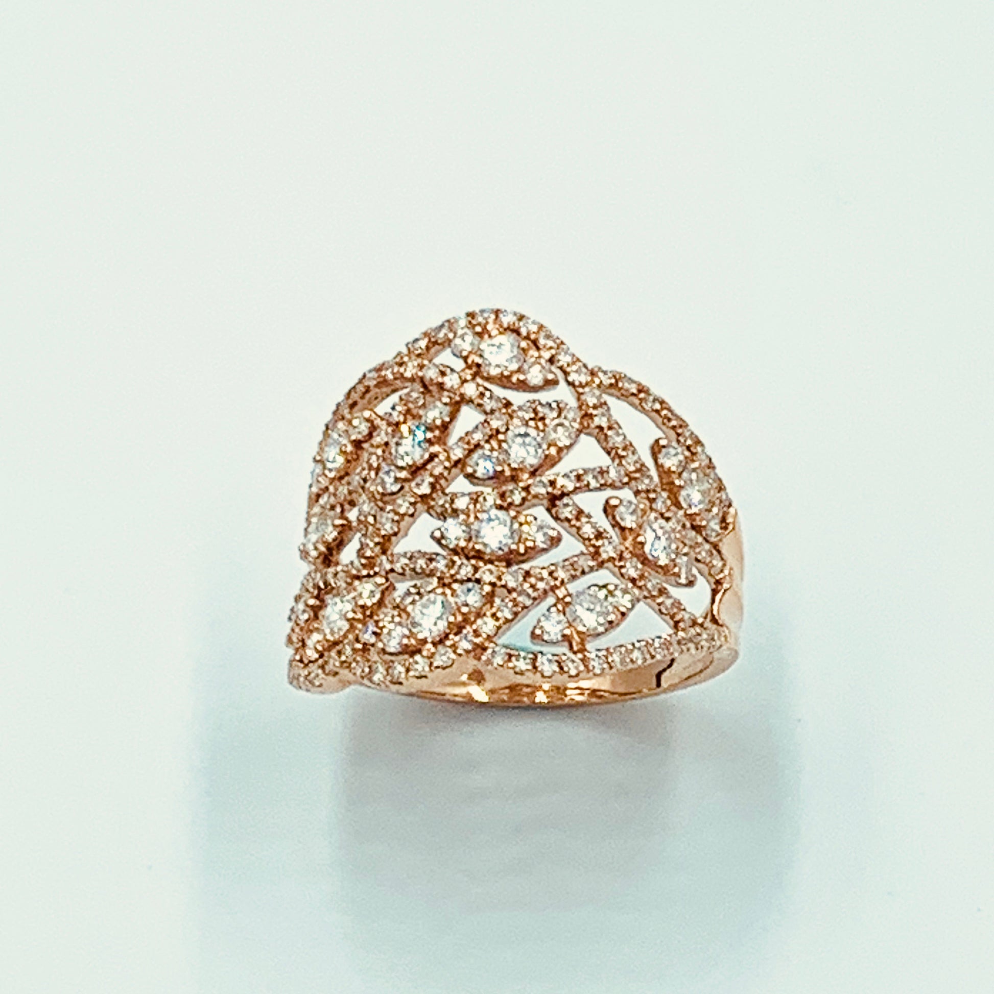 Tajreedi - Leaf Diamond Ring - UAEJEWELS