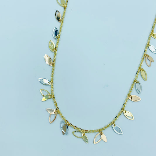 Tajreedi - Cutout Leaf Choker - UAEJEWELS