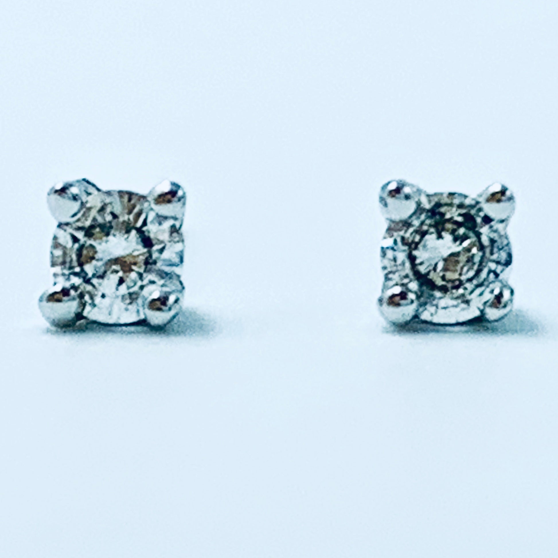 Yomiyat - Diamond Ear Studs - UAEJEWELS